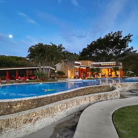 Cr Mariposa Rentals Comfortable Penthouse, Ac, Pool, Gym, Tennis Santa Ana  Buitenkant foto