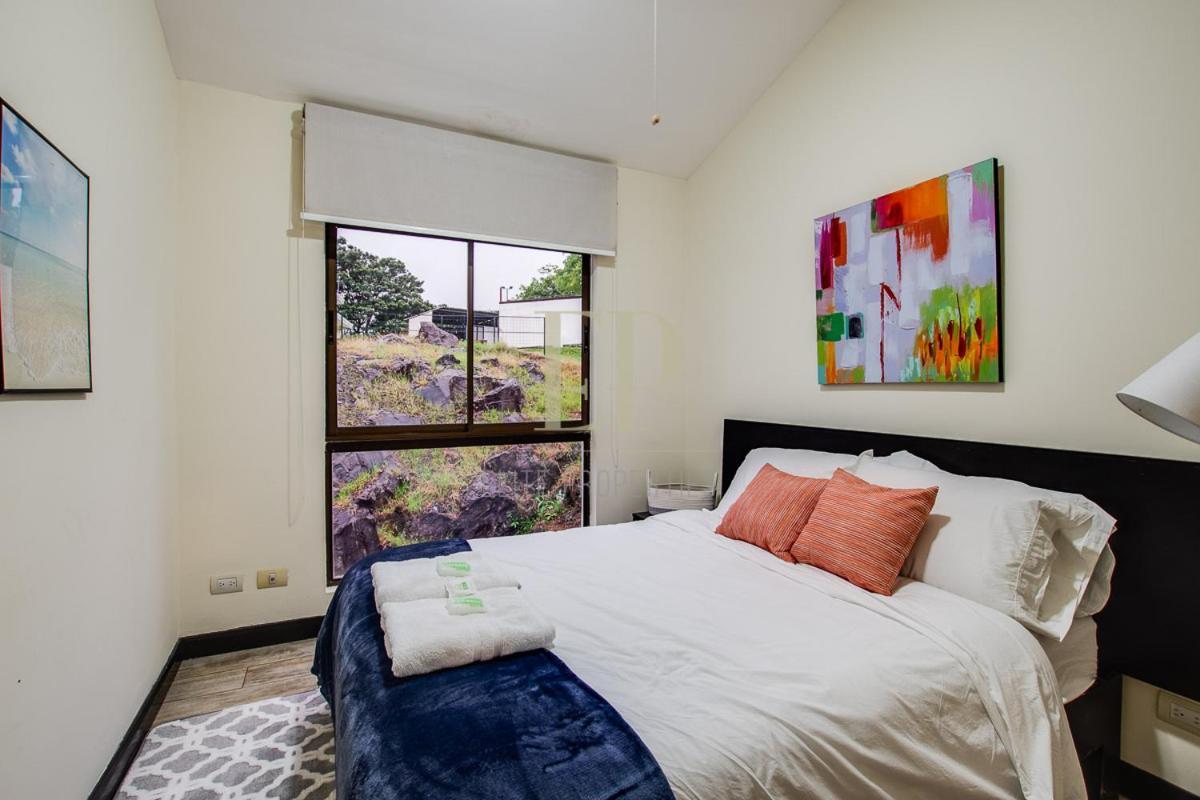 Cr Mariposa Rentals Comfortable Penthouse, Ac, Pool, Gym, Tennis Santa Ana  Buitenkant foto