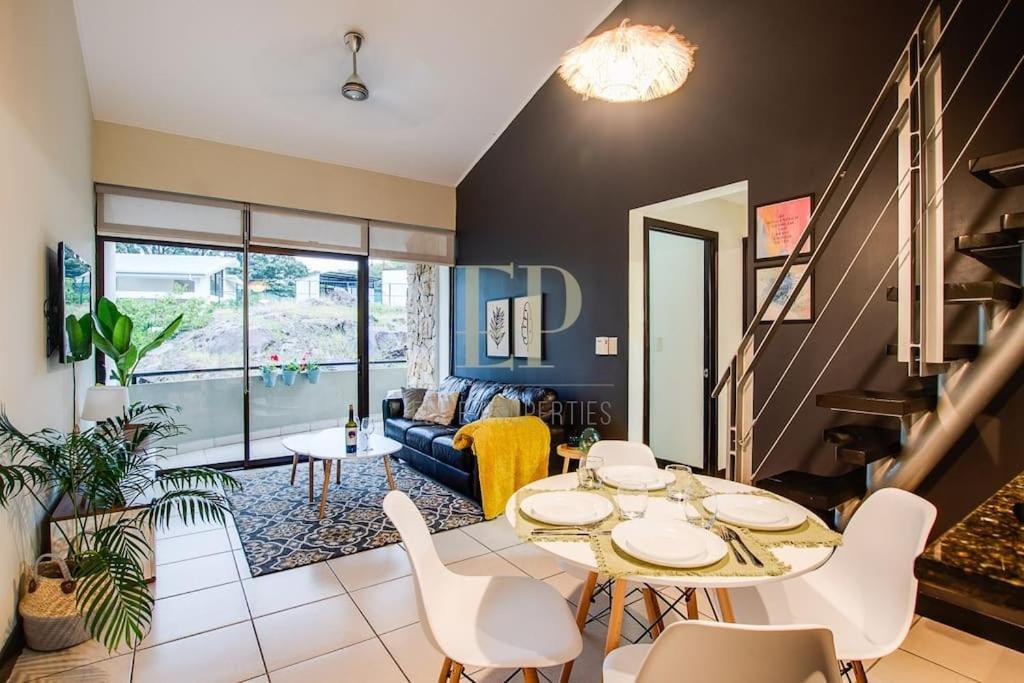 Cr Mariposa Rentals Comfortable Penthouse, Ac, Pool, Gym, Tennis Santa Ana  Buitenkant foto