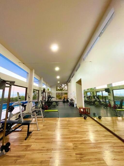 Cr Mariposa Rentals Comfortable Penthouse, Ac, Pool, Gym, Tennis Santa Ana  Buitenkant foto