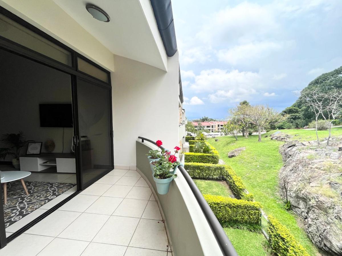 Cr Mariposa Rentals Comfortable Penthouse, Ac, Pool, Gym, Tennis Santa Ana  Buitenkant foto